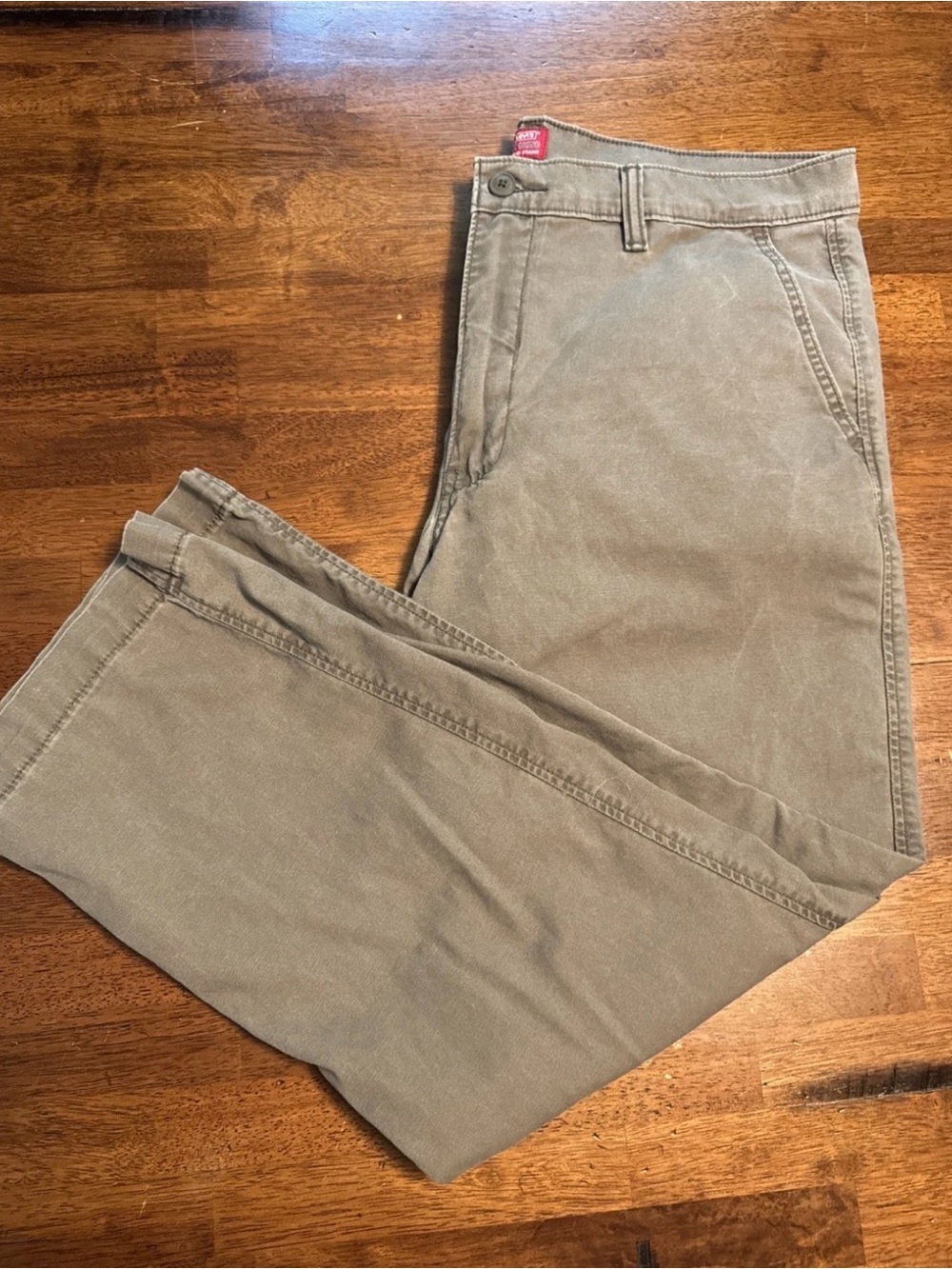 Levi's XX Chino Relaxed Straight Leg Fit Men's Khaki Stretch 36x30